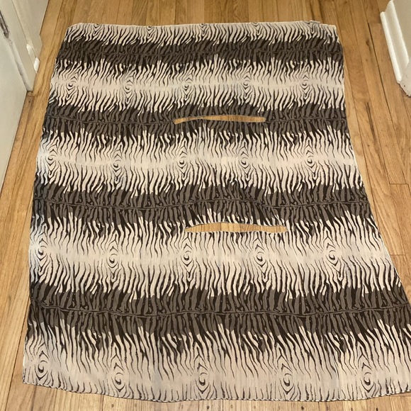 Zebra Chiffon convertible vest/poncho, One Size - Picture 4 of 8